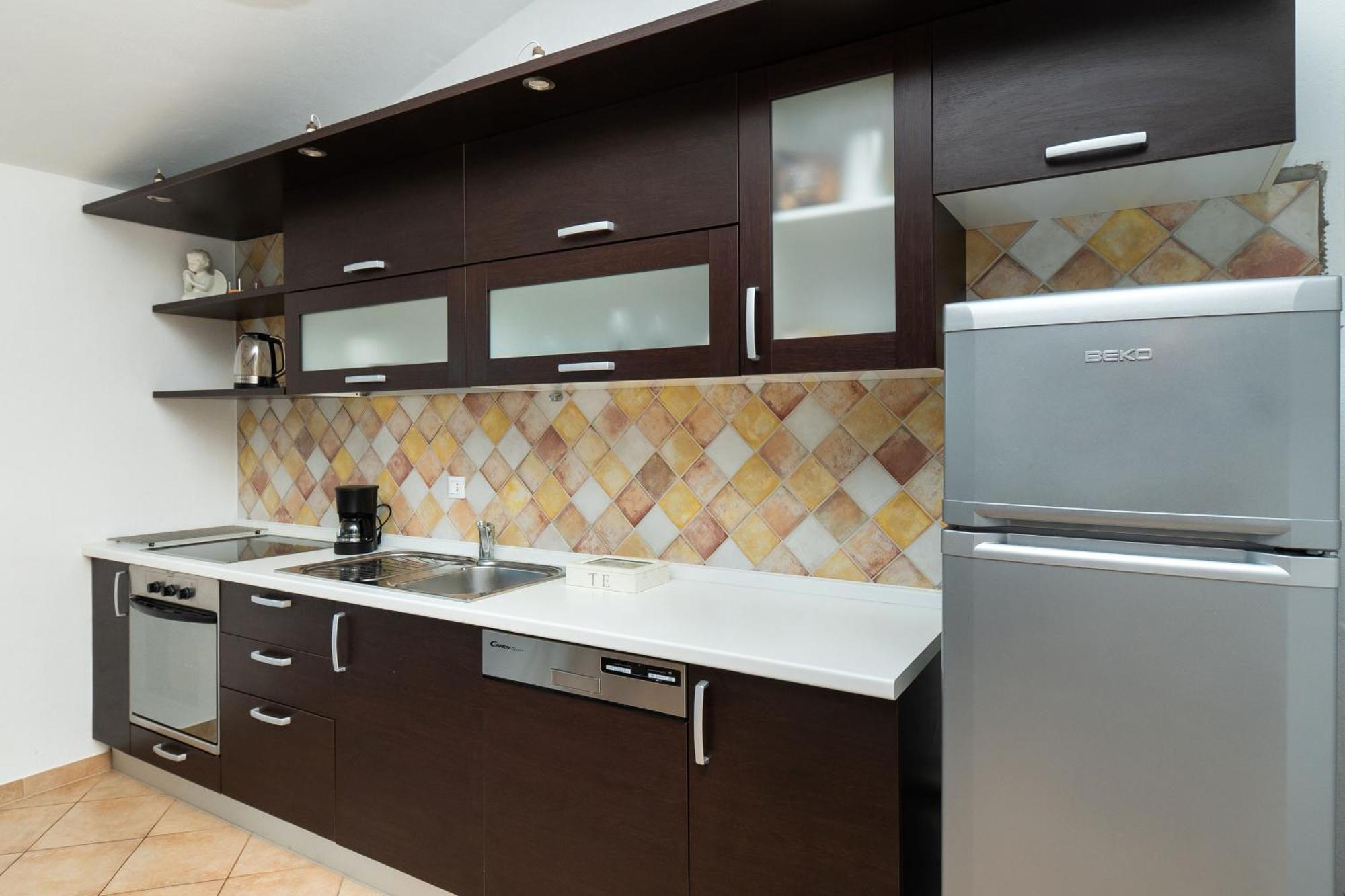 Villa Gjardini - Sparadici เกรบัชติซา ภายนอก รูปภาพ