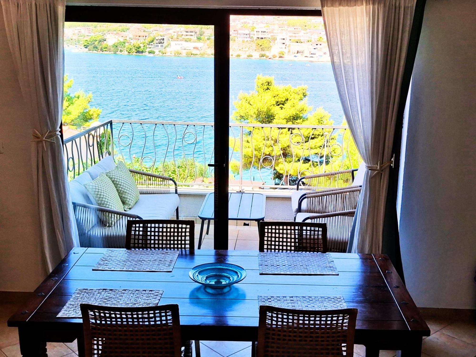 Villa Gjardini - Sparadici เกรบัชติซา ภายนอก รูปภาพ
